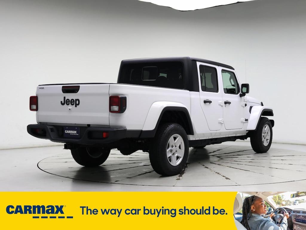 used 2022 Jeep Gladiator car, priced at $35,998