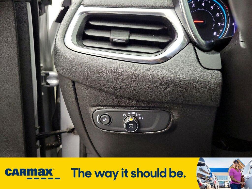 used 2022 Chevrolet Equinox car, priced at $21,998