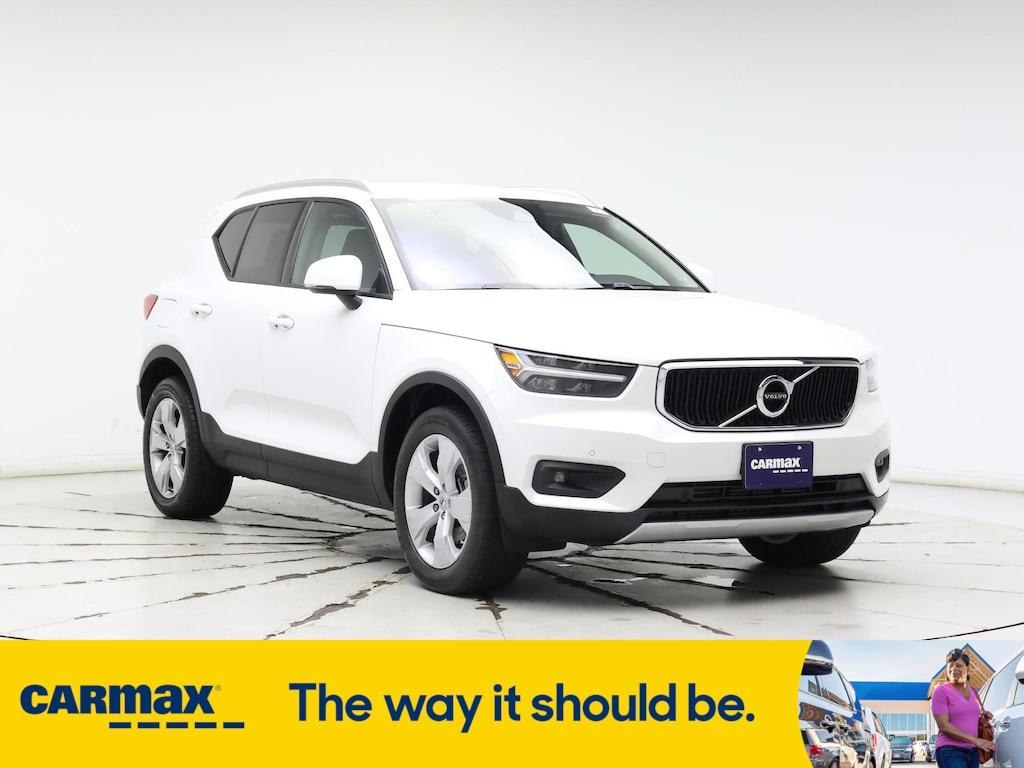 used 2022 Volvo XC40 car, priced at $27,998