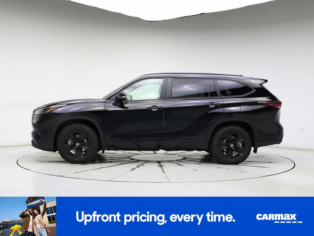 used 2025 Toyota Highlander Hybrid car, priced at $51,998