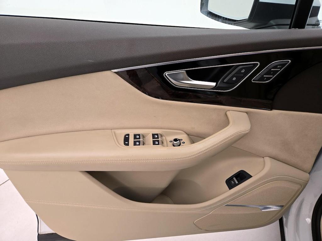 used 2017 Audi Q7 car, priced at $30,998