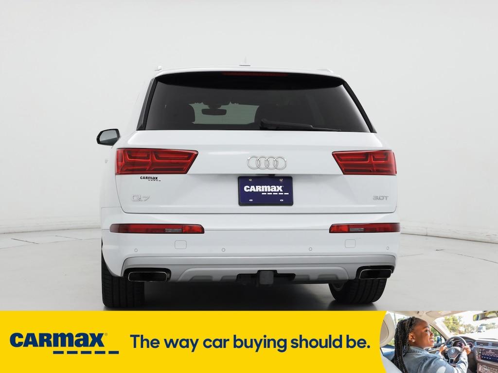 used 2017 Audi Q7 car, priced at $30,998