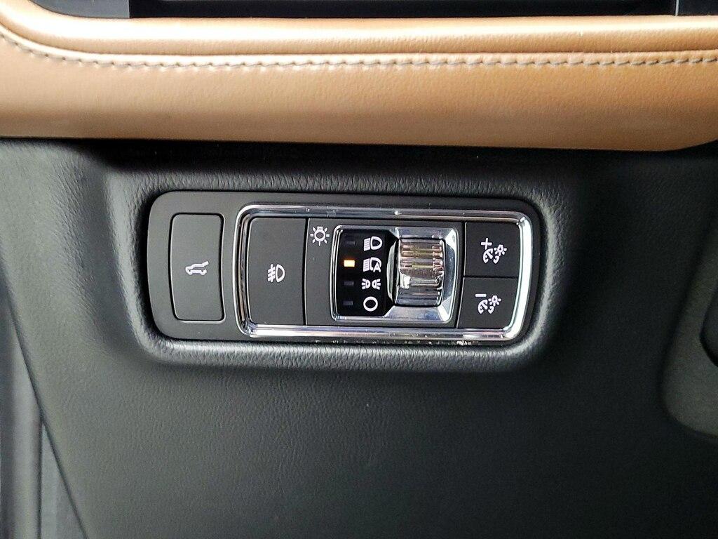 used 2021 Lincoln Aviator car, priced at $41,998