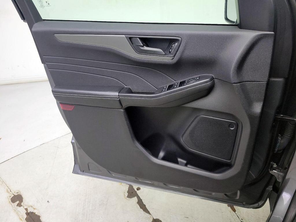 used 2023 Ford Escape car, priced at $20,998