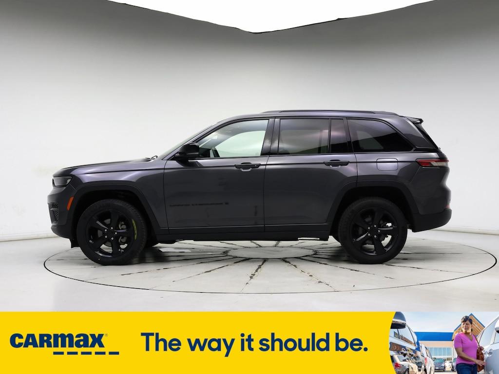 used 2023 Jeep Grand Cherokee car, priced at $32,998
