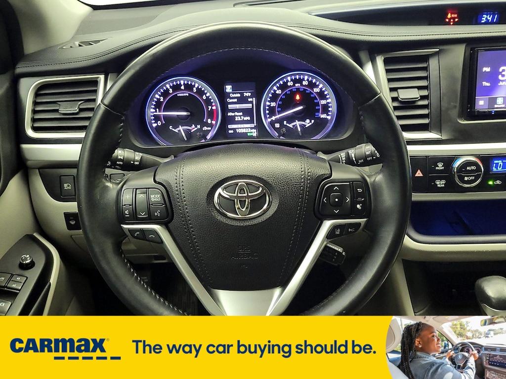 used 2018 Toyota Highlander car, priced at $23,998