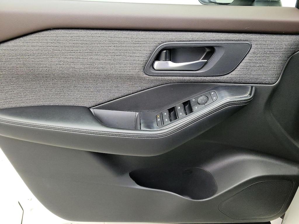 used 2023 Nissan Rogue car, priced at $23,998