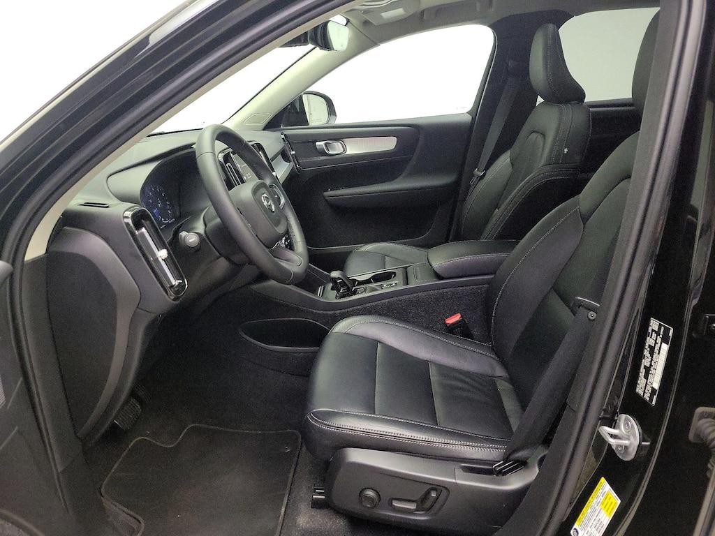 used 2022 Volvo XC40 car, priced at $25,998