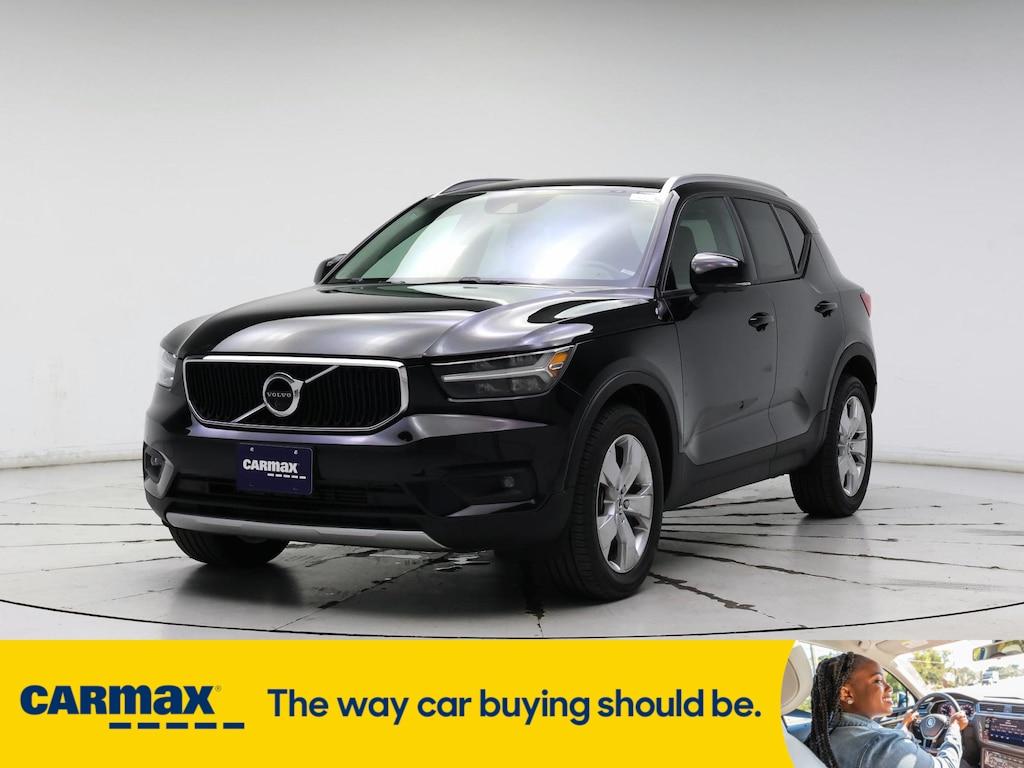 used 2022 Volvo XC40 car, priced at $25,998