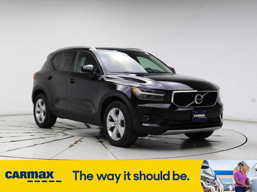 used 2022 Volvo XC40 car, priced at $25,998