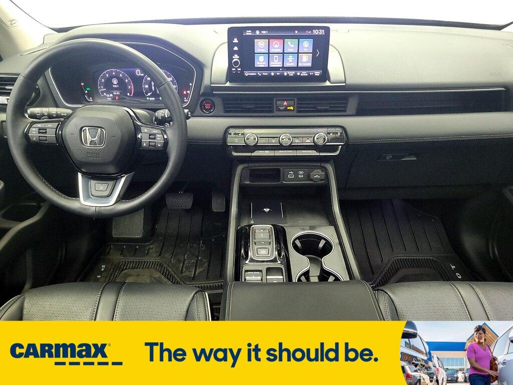 used 2025 Honda Pilot car, priced at $49,998