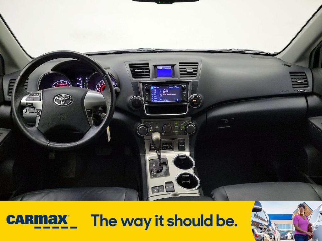 used 2013 Toyota Highlander car, priced at $17,998
