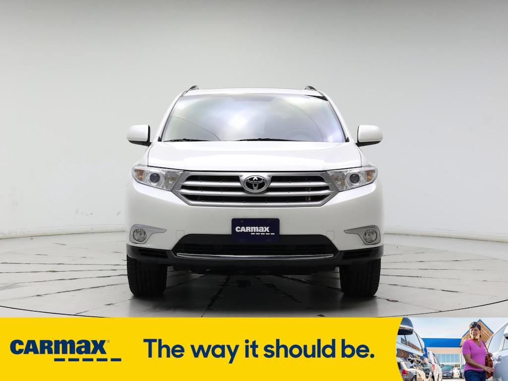 used 2013 Toyota Highlander car, priced at $17,998