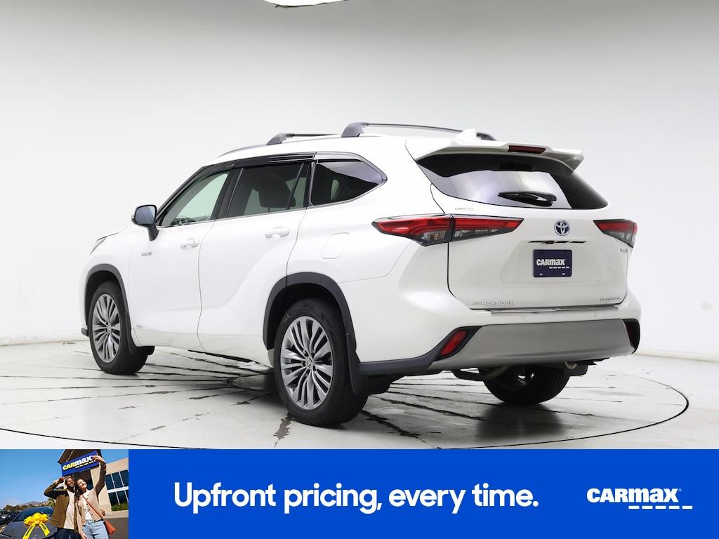 used 2020 Toyota Highlander Hybrid car, priced at $36,998