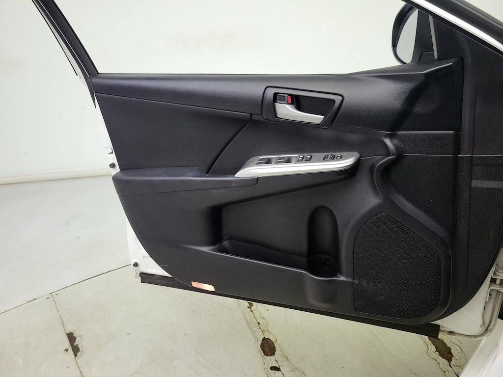 used 2014 Toyota Camry car, priced at $16,998