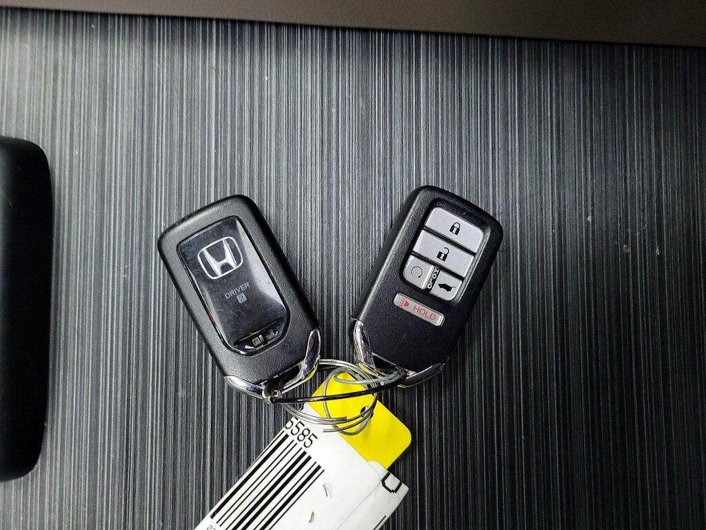 used 2022 Honda Pilot car, priced at $38,998