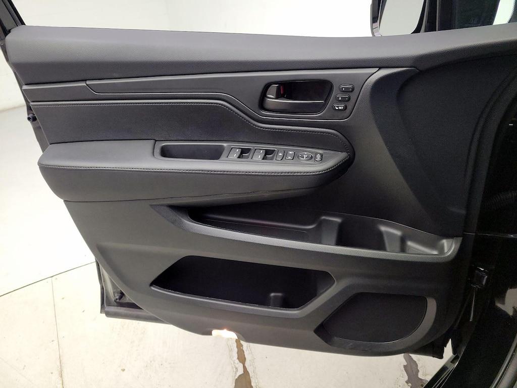 used 2025 Honda Odyssey car, priced at $46,998