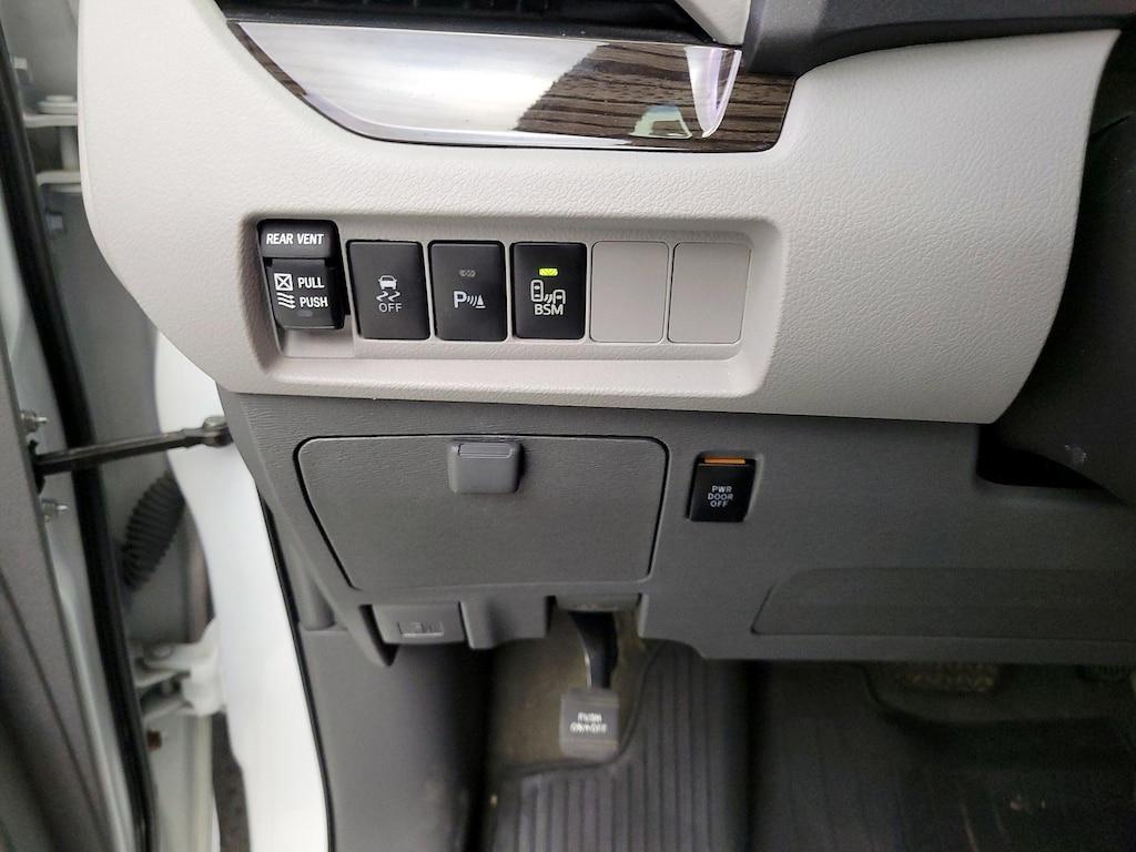 used 2017 Toyota Sienna car, priced at $26,998