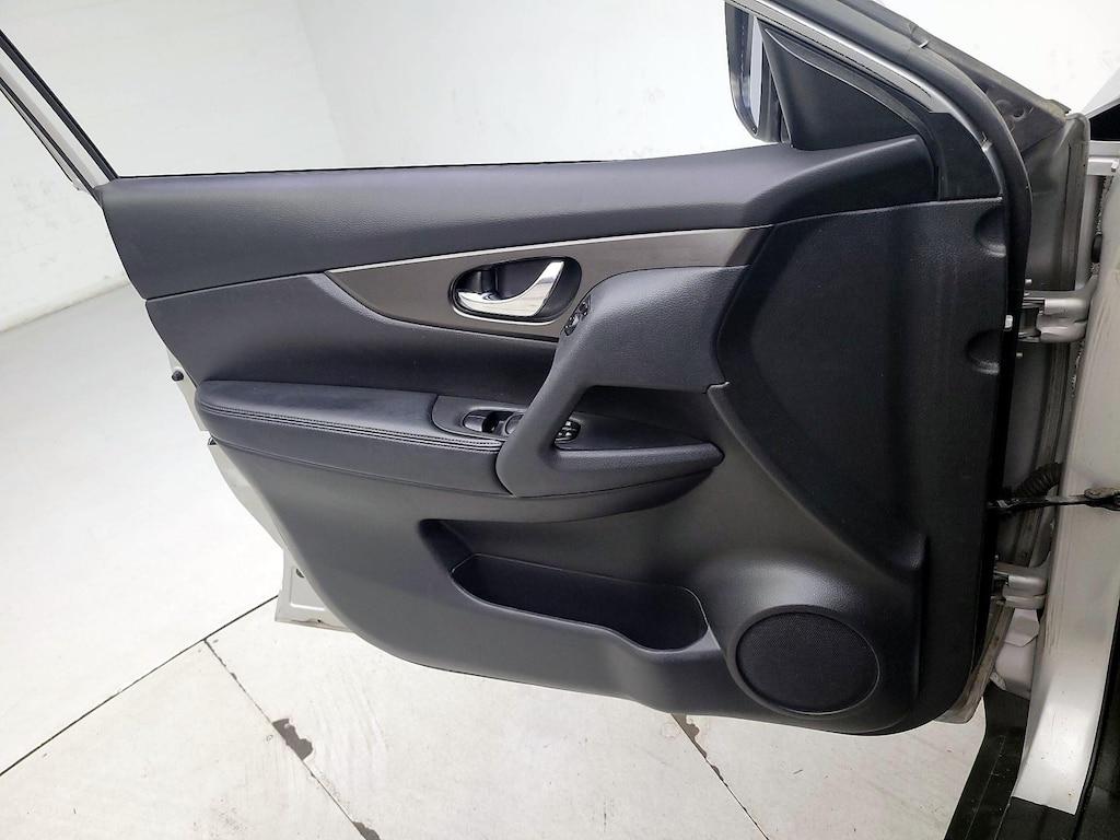 used 2016 Nissan Rogue car, priced at $15,998