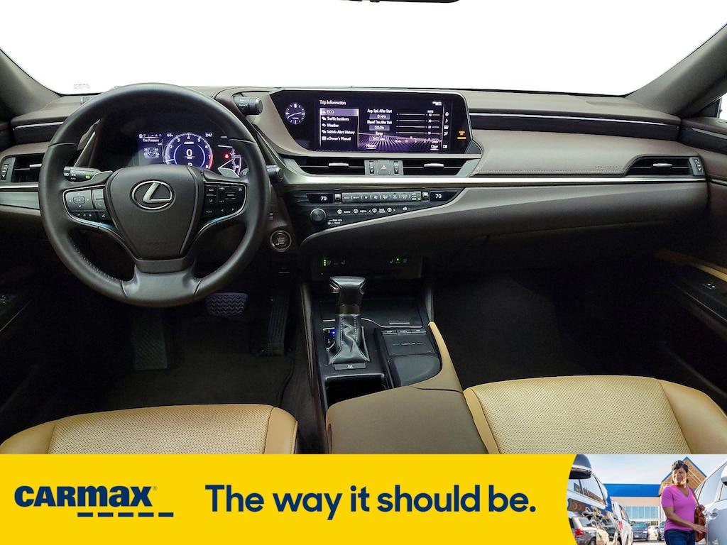 used 2019 Lexus ES 350 car, priced at $30,998