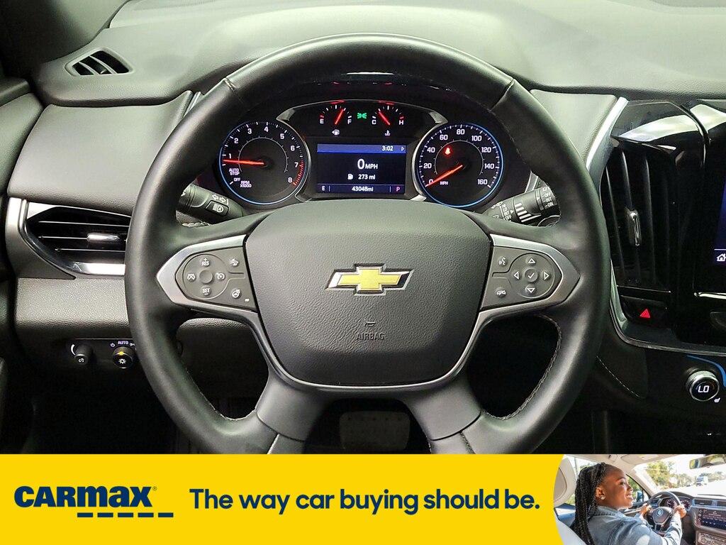 used 2023 Chevrolet Traverse car, priced at $32,998
