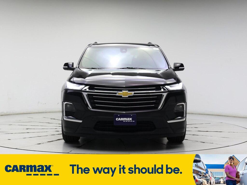 used 2023 Chevrolet Traverse car, priced at $32,998
