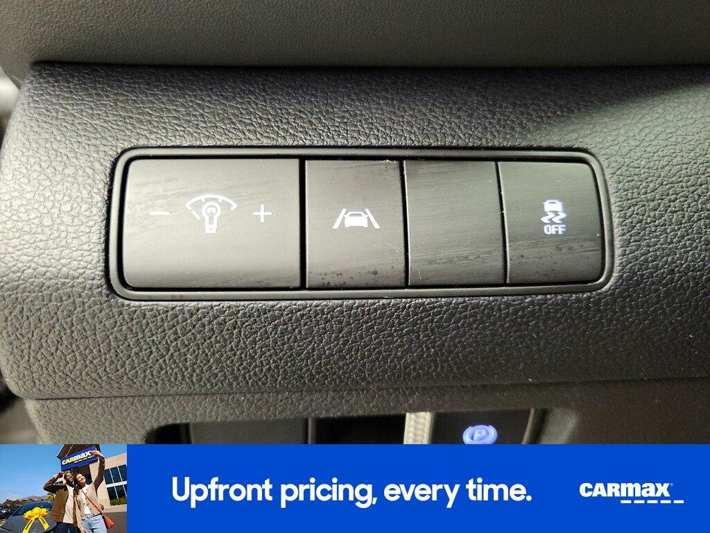 used 2023 Hyundai Santa Fe car, priced at $22,998