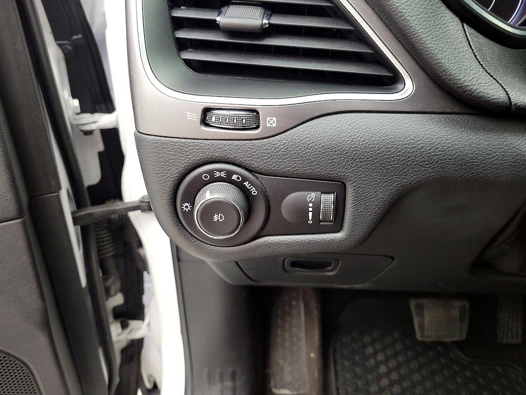 used 2019 Jeep Cherokee car, priced at $16,998