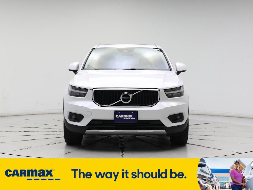 used 2021 Volvo XC40 car, priced at $32,998