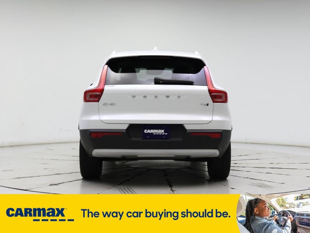 used 2021 Volvo XC40 car, priced at $32,998