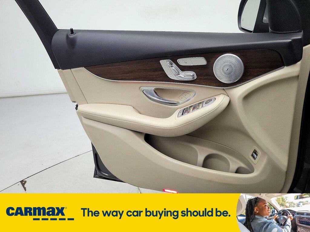 used 2020 Mercedes-Benz GLC 300 car, priced at $28,998