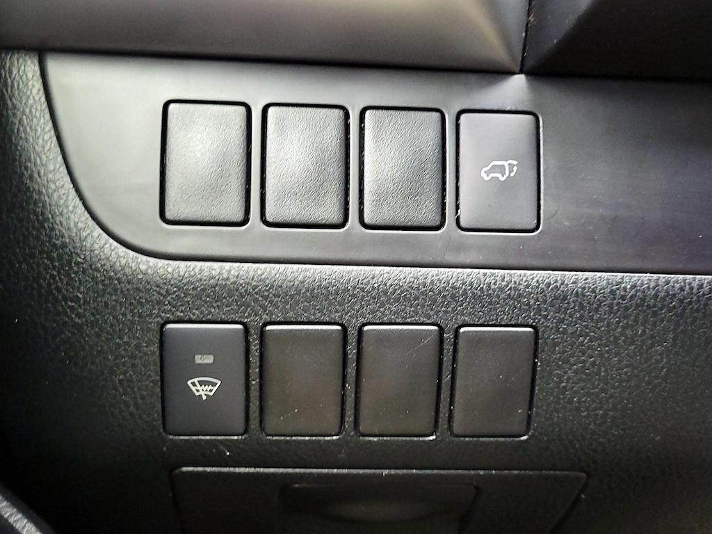 used 2015 Toyota Highlander car, priced at $22,998