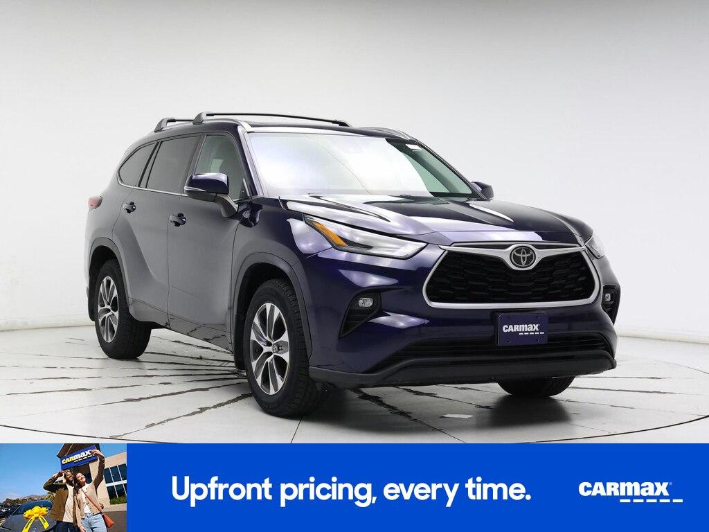 used 2021 Toyota Highlander car, priced at $36,998