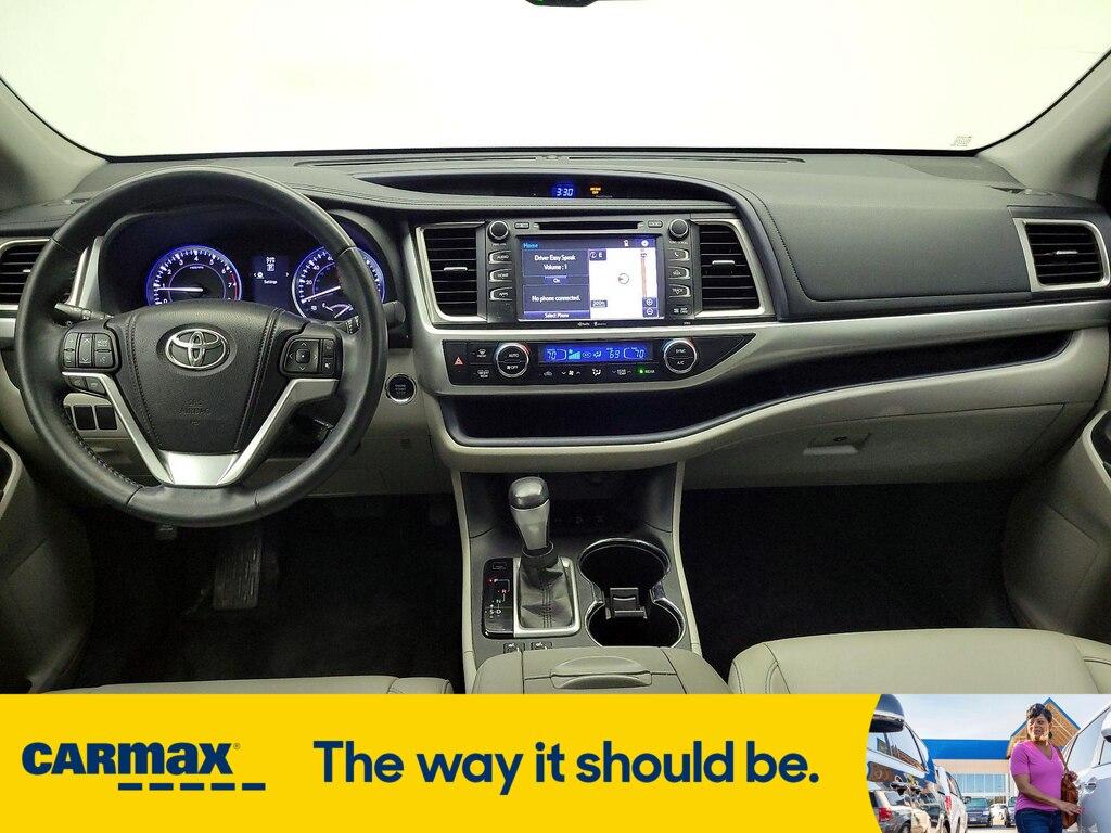used 2014 Toyota Highlander car, priced at $19,998