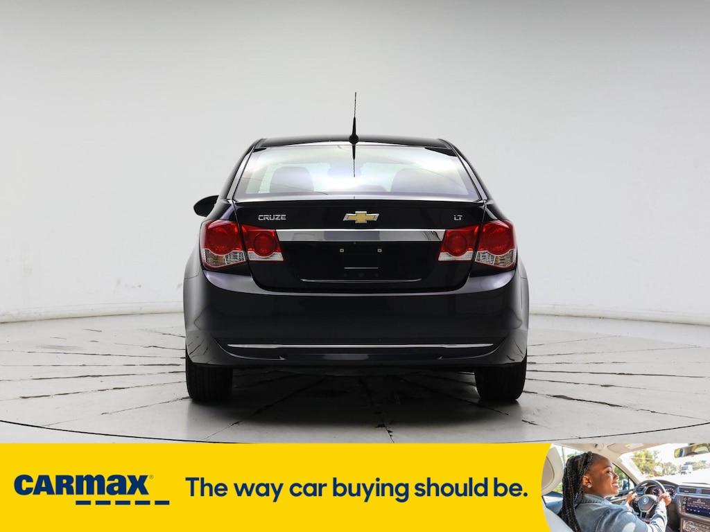 used 2014 Chevrolet Cruze car, priced at $13,998