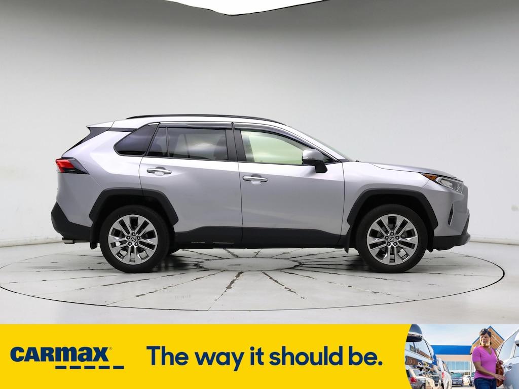 used 2020 Toyota RAV4 car, priced at $31,998