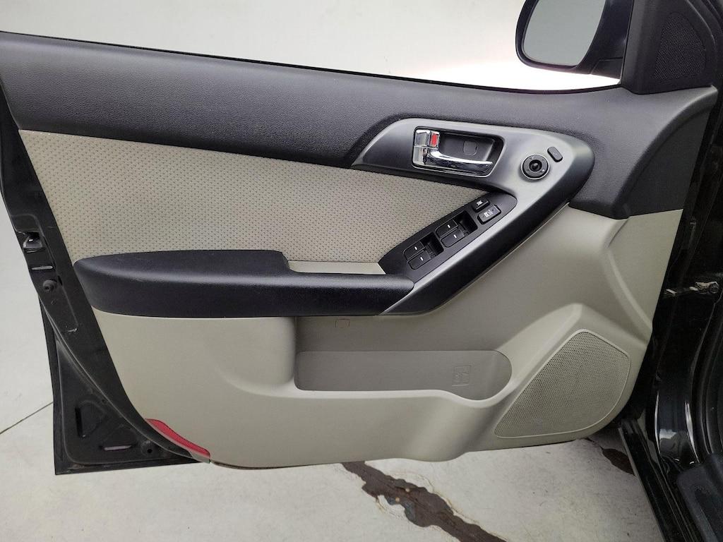 used 2013 Kia Forte car, priced at $10,998