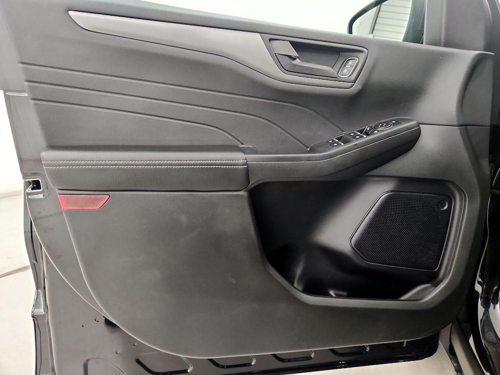 used 2023 Ford Escape car, priced at $24,998