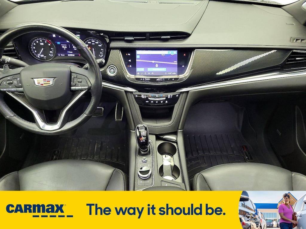 used 2020 Cadillac XT6 car, priced at $32,998