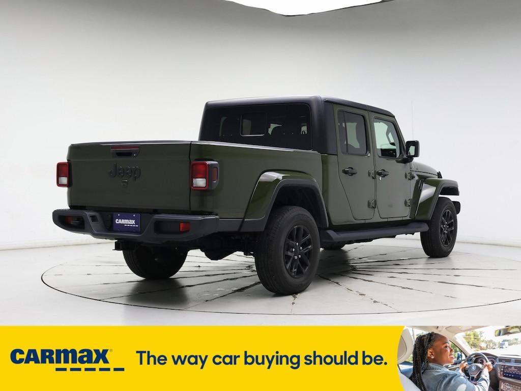 used 2022 Jeep Gladiator car, priced at $33,998