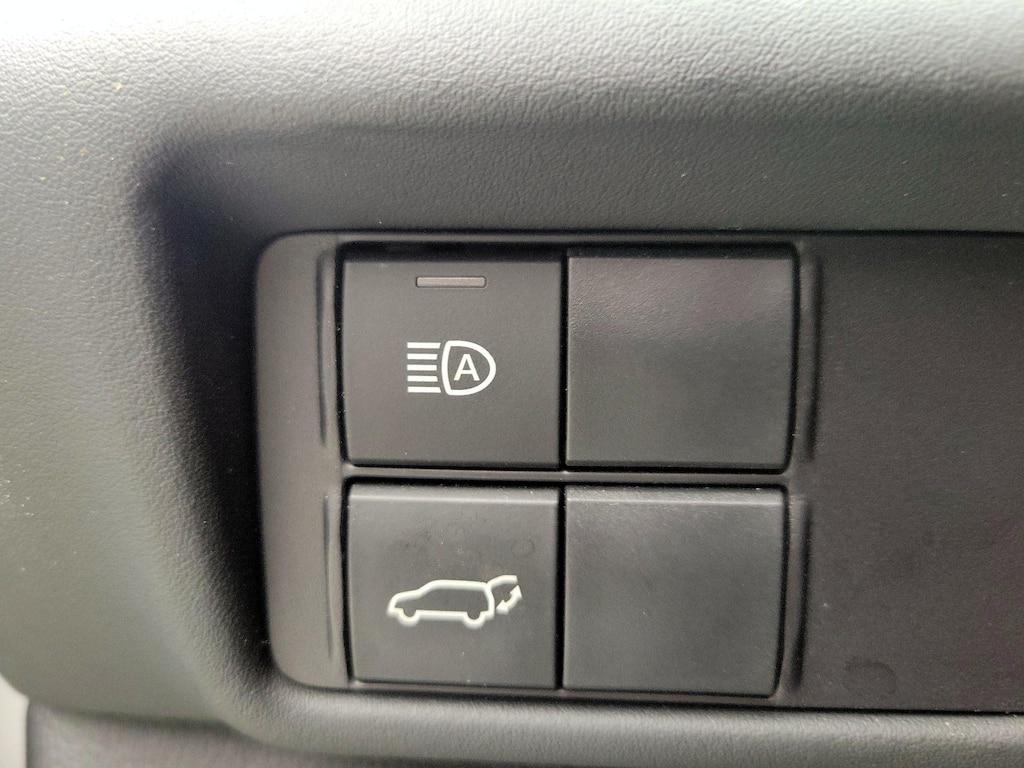 used 2022 Toyota Highlander car, priced at $37,998