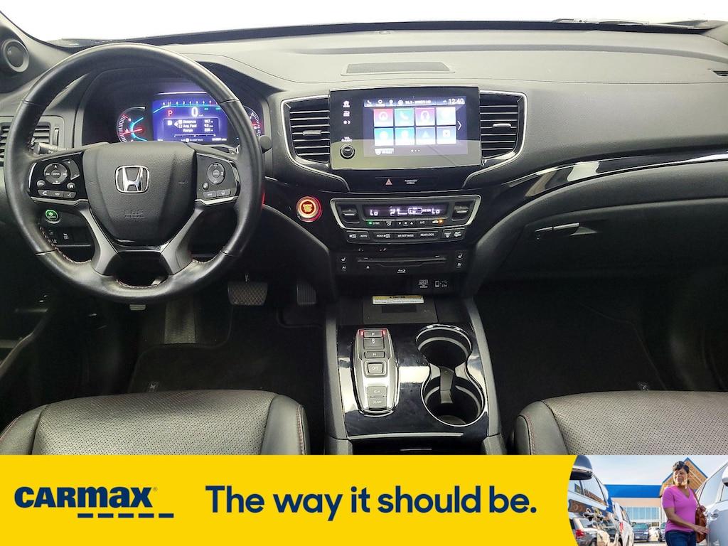 used 2021 Honda Pilot car, priced at $34,998