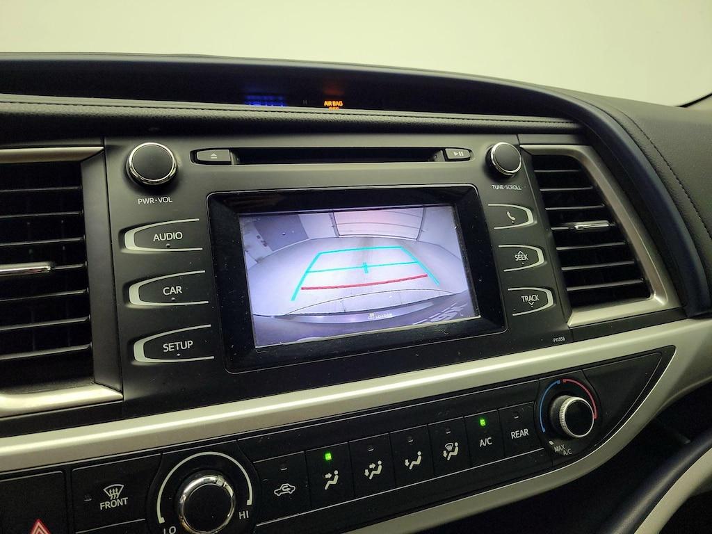 used 2018 Toyota Highlander car, priced at $22,998