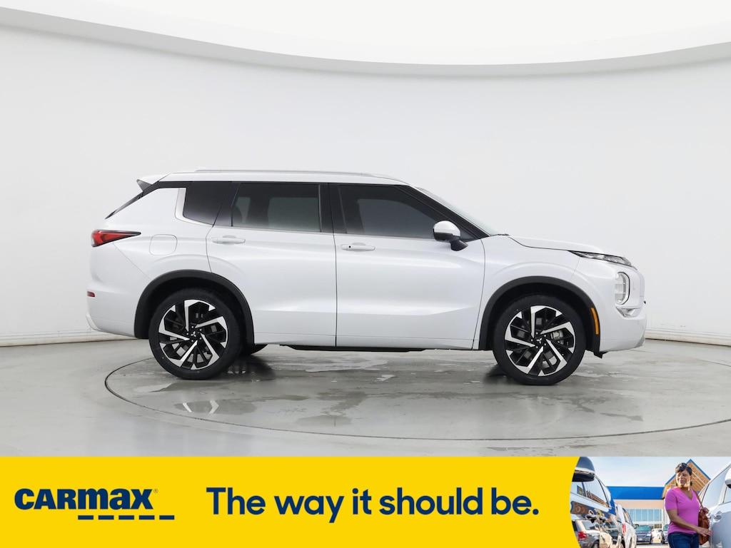 used 2022 Mitsubishi Outlander car, priced at $27,998