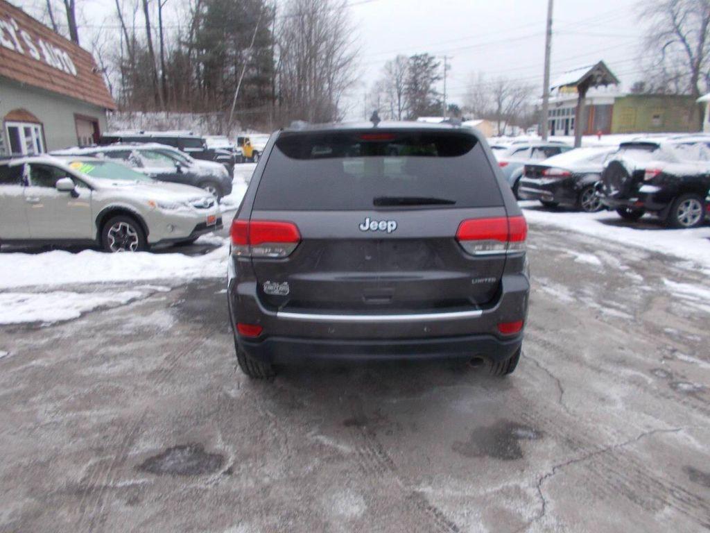 used 2015 Jeep Grand Cherokee car, priced at $12,900