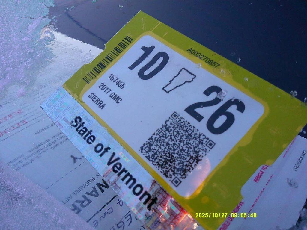 used 2017 GMC Sierra 2500 car, priced at $19,900