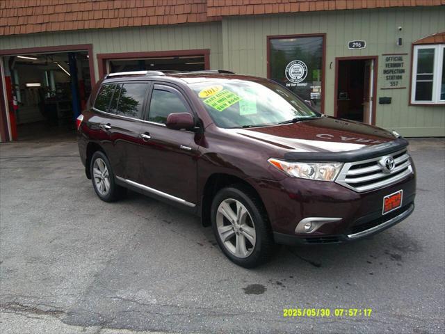 used 2013 Toyota Highlander car, priced at $12,900