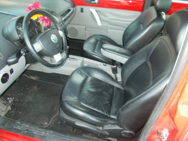 used 2002 Volkswagen New Beetle car, priced at $4,495