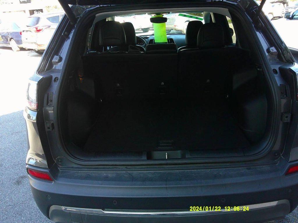 used 2019 Jeep Cherokee car, priced at $11,900