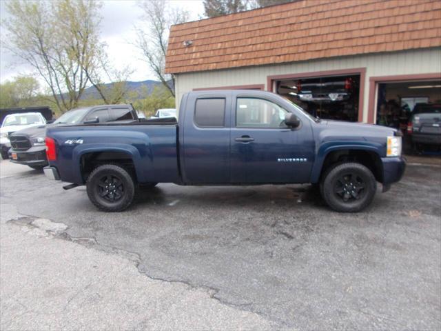 used 2011 Chevrolet Silverado 1500 car, priced at $9,900